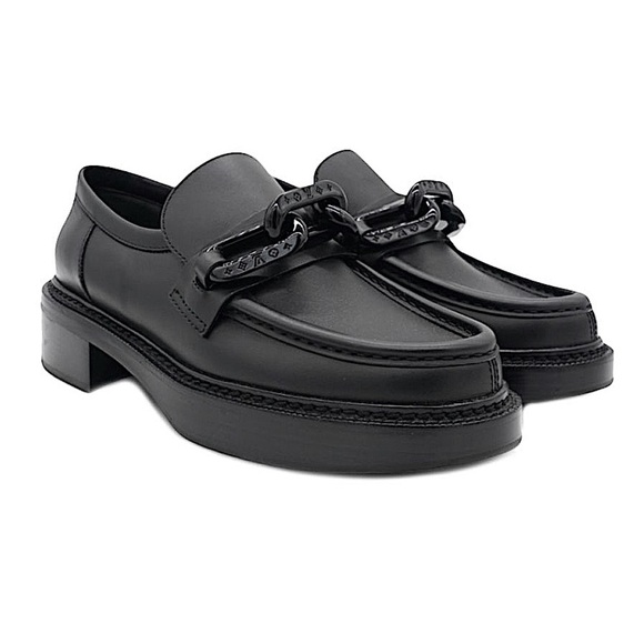 Louis Vuitton Shoes - Louis Vuitton Chain Academy Black Calfskin Leather Loafers Sz. 40.5
